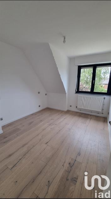 Maison - 111 m² - 5 pièces