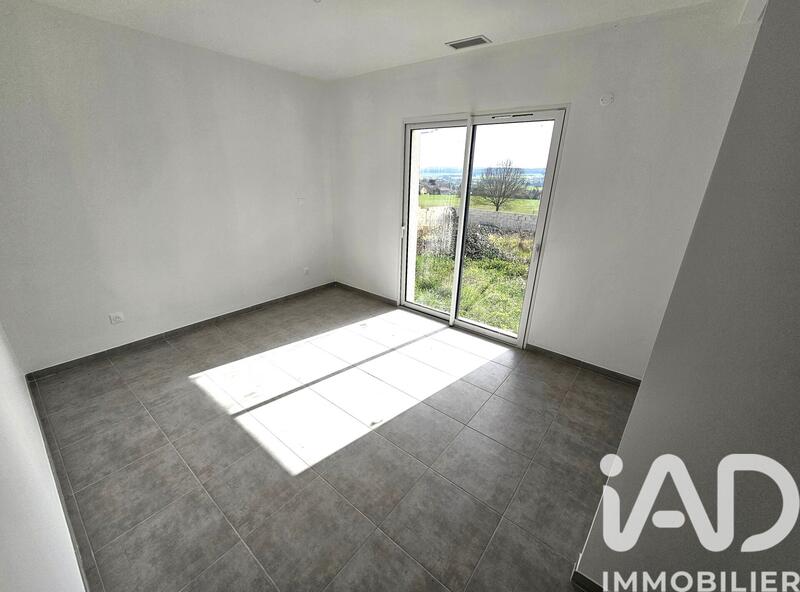 Maison - 122 m² - 4 pièces