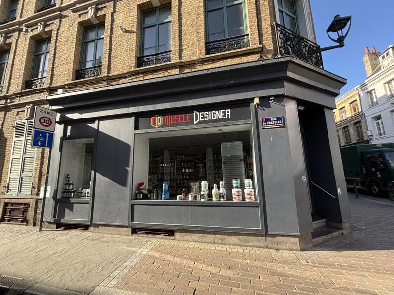 Local commercial - 61 m² - 2 pièces