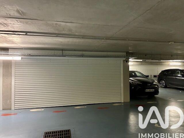 Parking - 10 m²