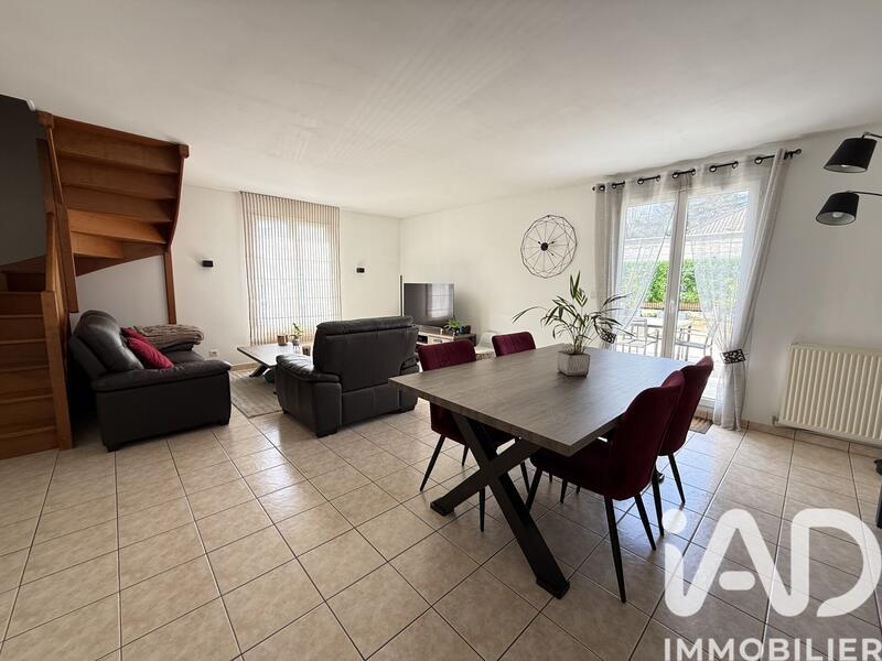 Maison - 102 m² - 6 pièces