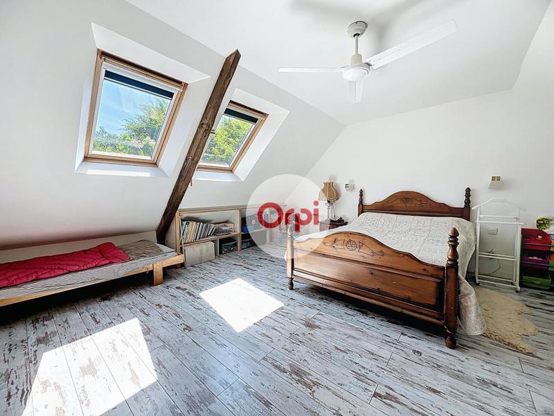 Maison - 234 m² - 5 pièces