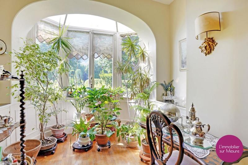 Appartement - 165 m² - 6 pièces