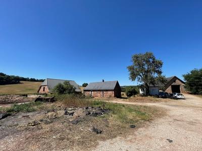 Corps de ferme - 140 m² - 4 pièces