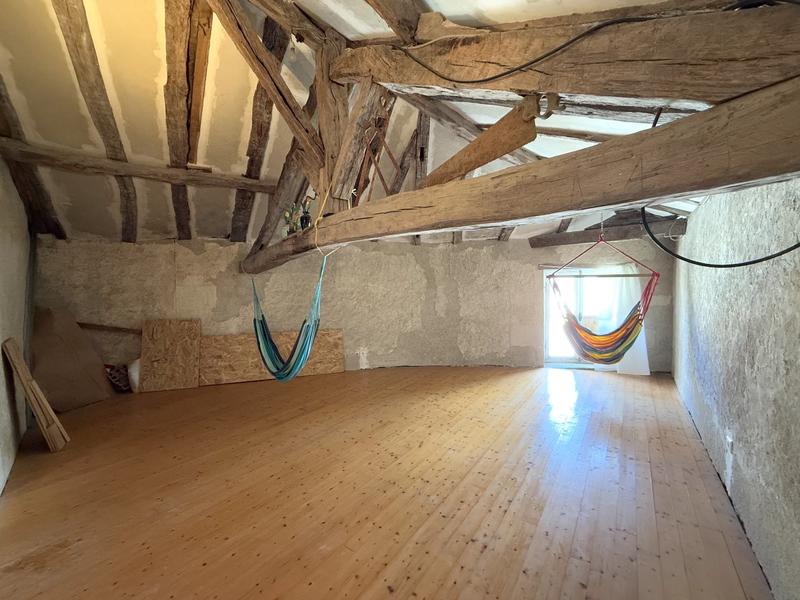 Maison - 226 m² - 7 pièces