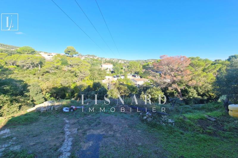 Maison - 370 m² - 16 pièces