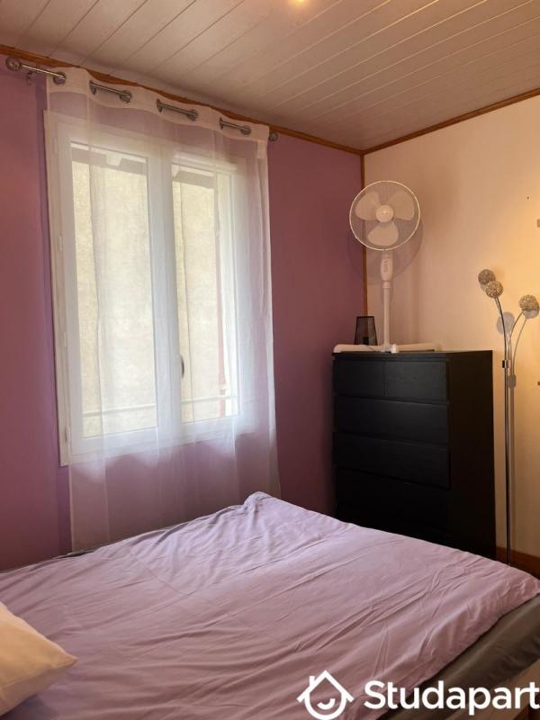 Chambre - 15 m² - 1 pièce