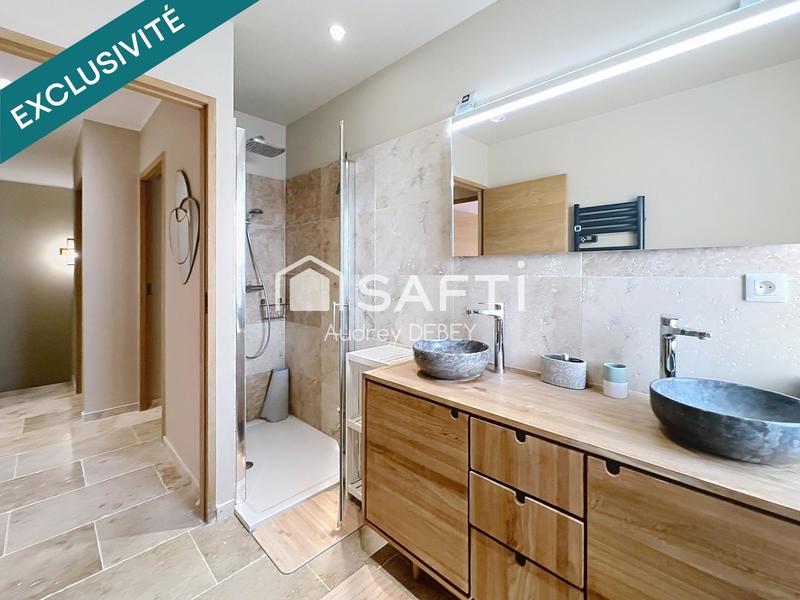 Maison - 147 m² - 8 pièces