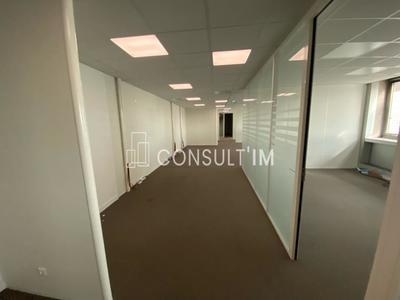 Bureau - 403 m²