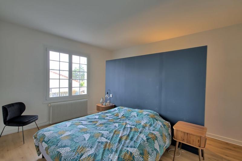 Maison - 213 m² - 6 pièces