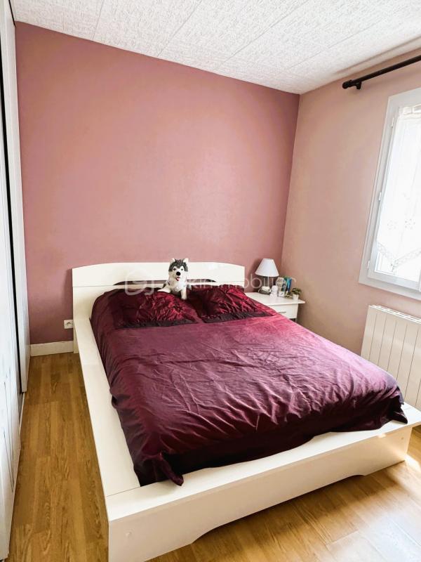 Maison traditionnelle - 98 m² - 7 pièces