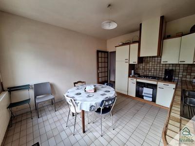 Maison de ville - 180 m² - 7 pièces