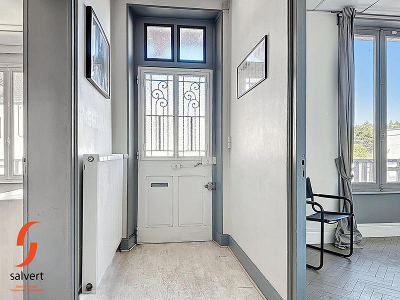 Maison - 121 m² - 7 pièces