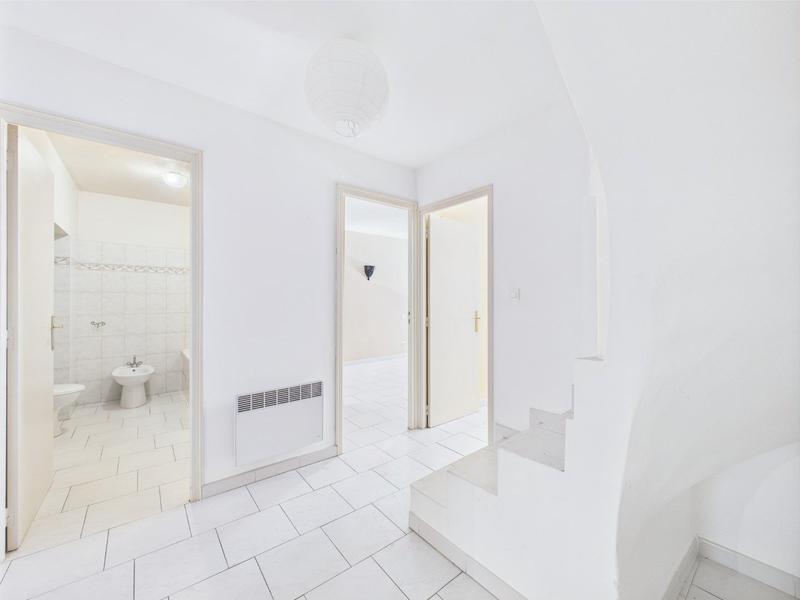 Appartement - 108 m² - 5 pièces