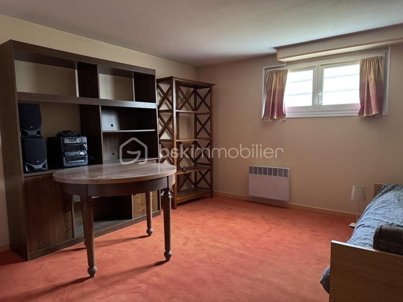 Maison - 145 m² - 7 pièces