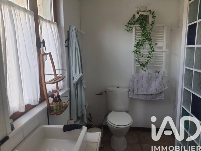 Maison - 202 m² - 6 pièces