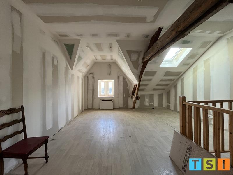 Maison - 268 m² - 7 pièces