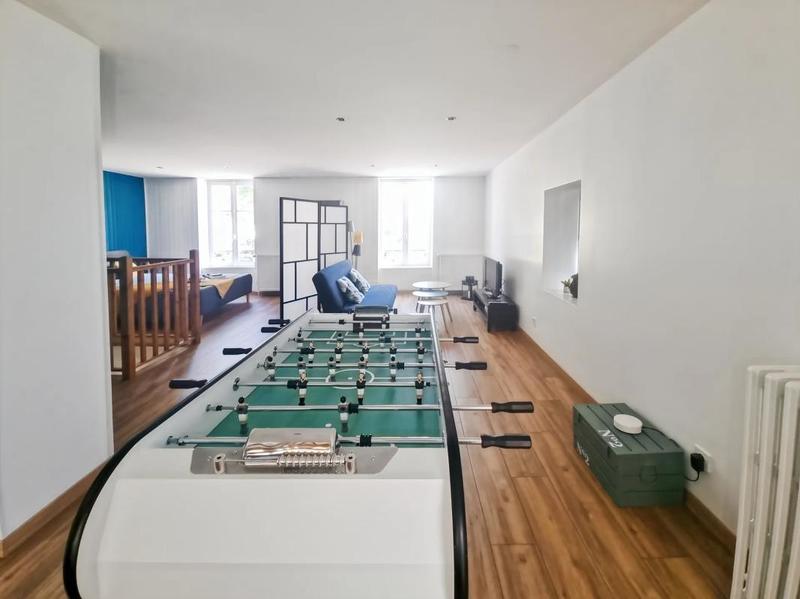 Maison - 207 m² - 7 pièces