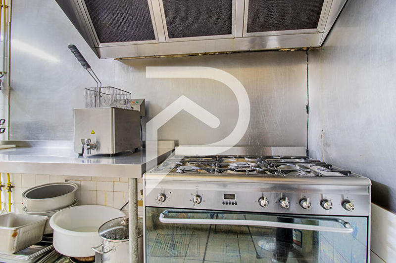 Immeuble - 4 pièces