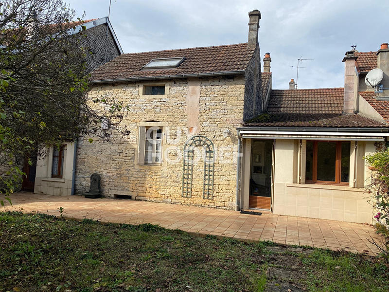 Maison - 120 m² - 4 pièces