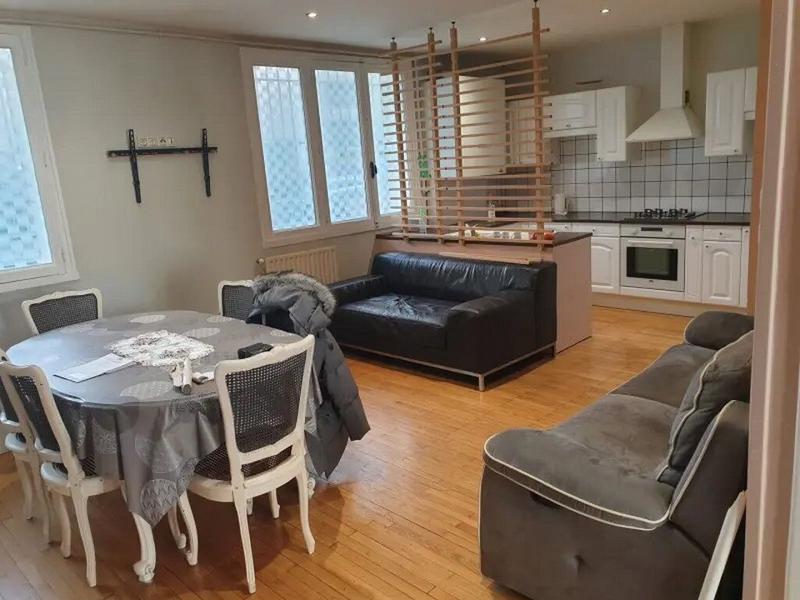 Appartement - 80 m² - 4 pièces