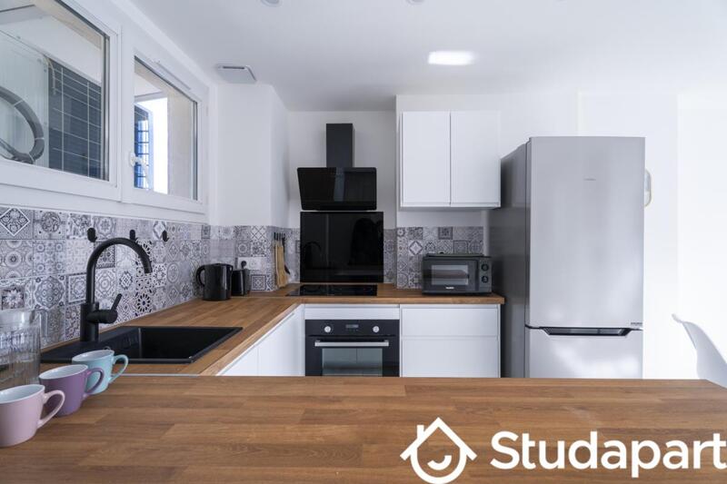 Chambre - 10 m² - 1 pièce