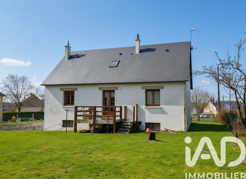 Maison - 148 m² - 8 pièces