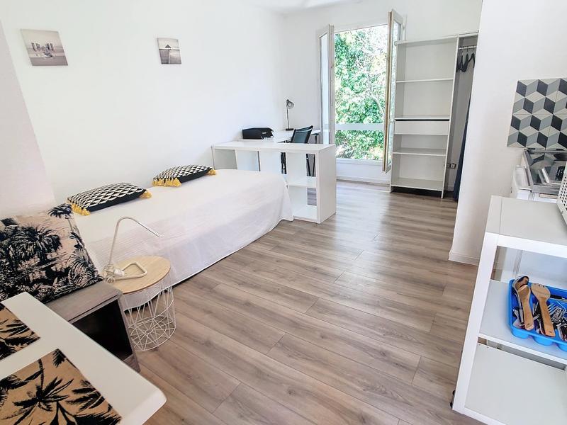 Villa - 284 m² - 8 pièces