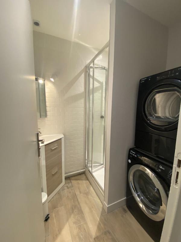 Appartement - 156 m² - 9 pièces