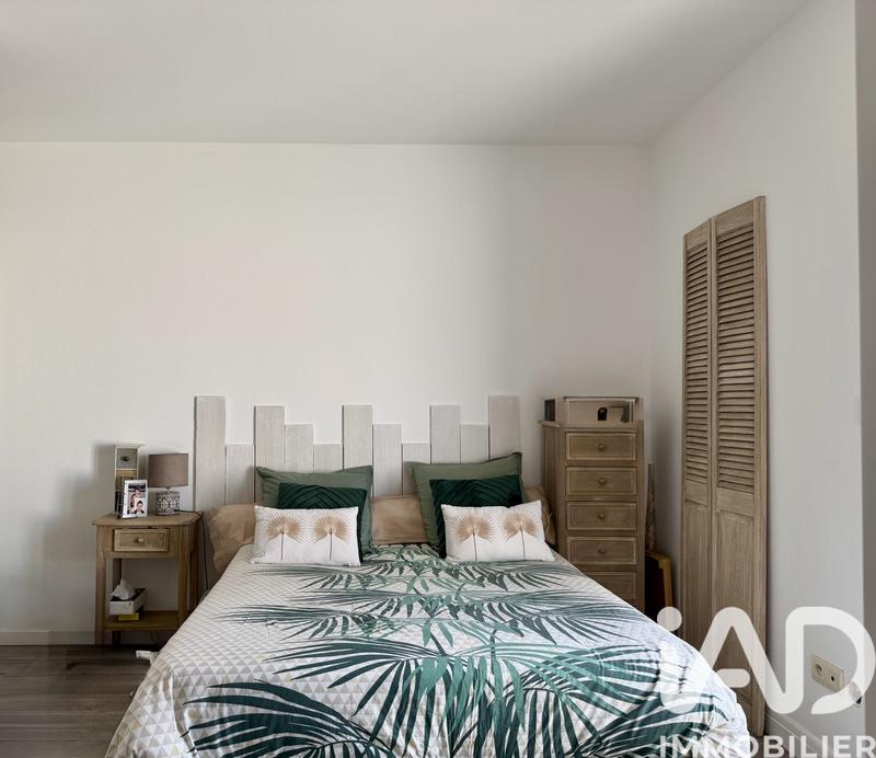 Maison - 172 m² - 9 pièces