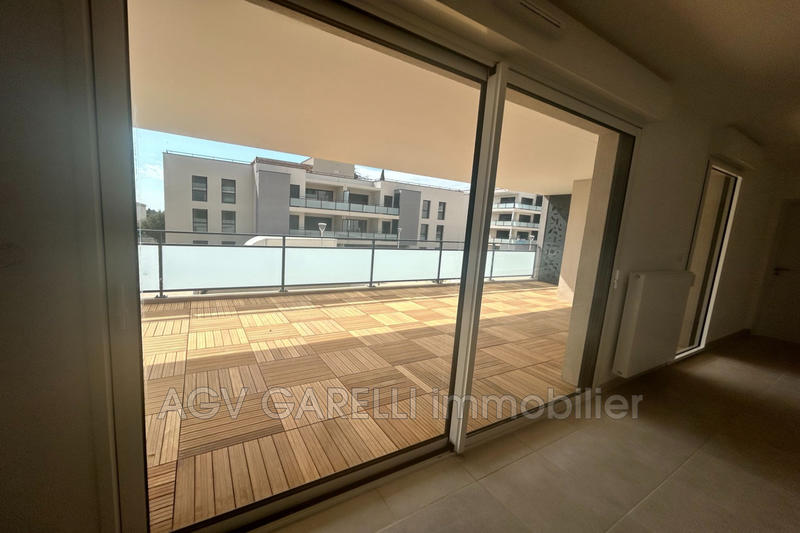 Appartement - 94 m² - 4 pièces
