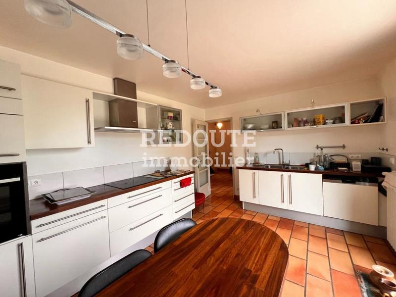 Maison traditionnelle - 179 m²