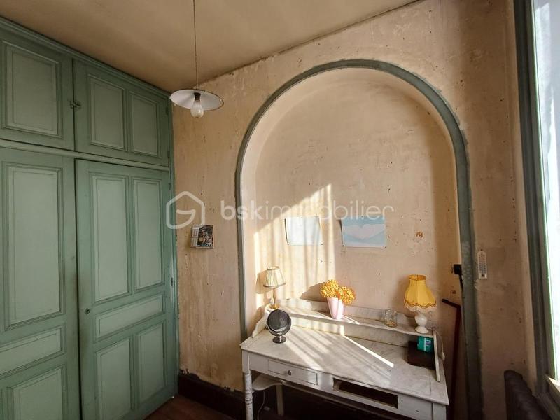 Maison bourgeoise - 250 m² - 8 pièces