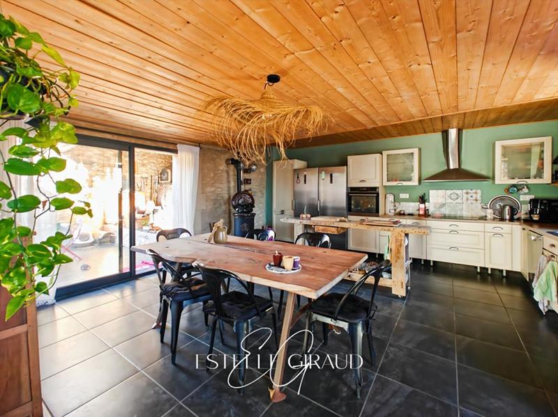 Maison - 101 m² - 3 pièces