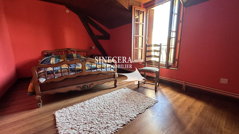 Maison - 150 m² - 7 pièces