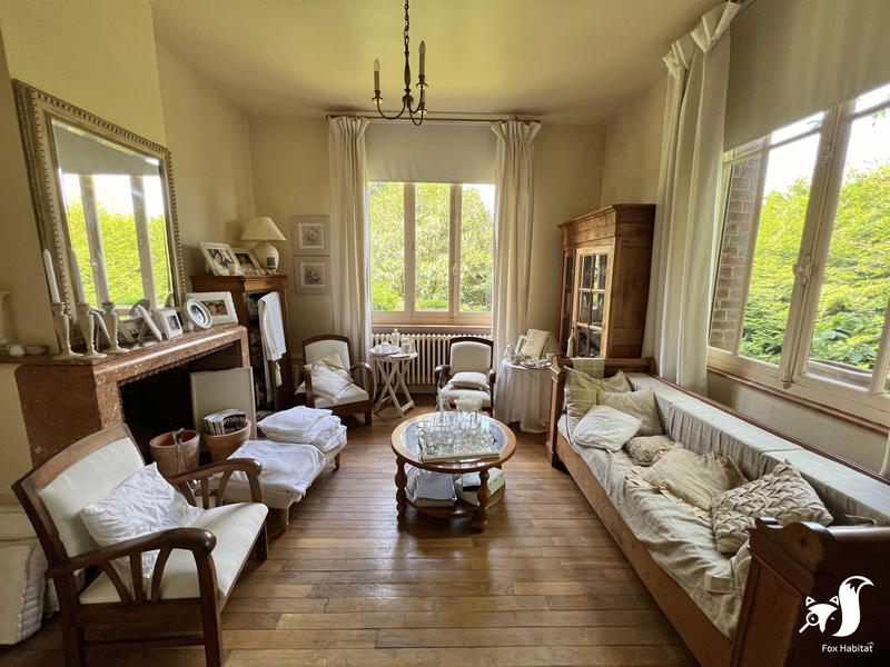 Maison traditionnelle - 182 m² - 6 pièces