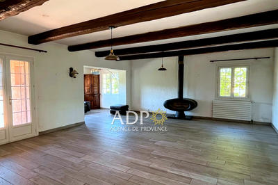 Maison - 138 m² - 5 pièces