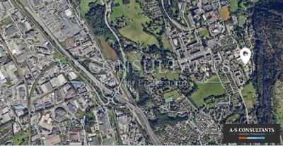 Local d'activité / Entrepôt - 115 m²