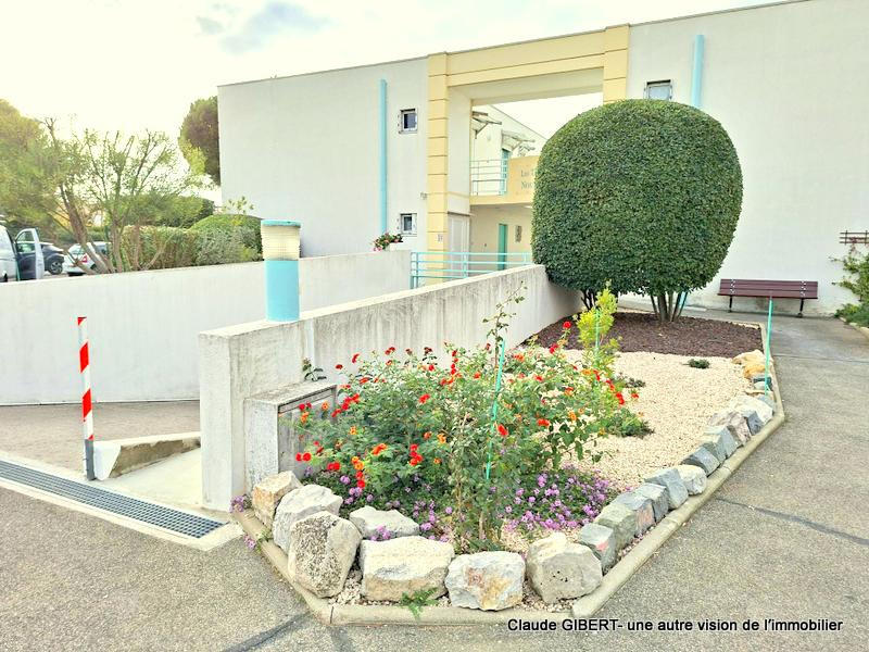 Parking / Garage - 14 m²