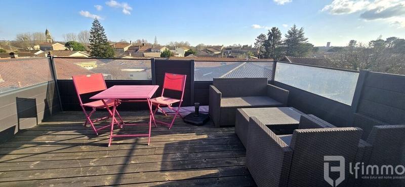 Maison - 86 m² - 4 pièces