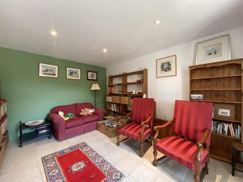 Maison - 291 m² - 13 pièces