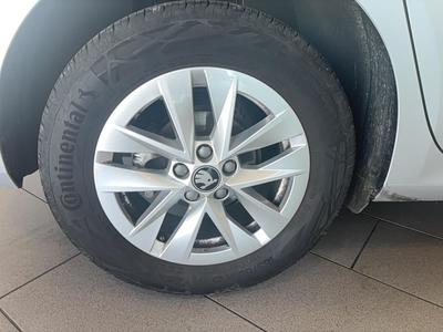 Skoda Fabia 1.0 Tsi 95 ch Evo 2 Bvm5 Selection