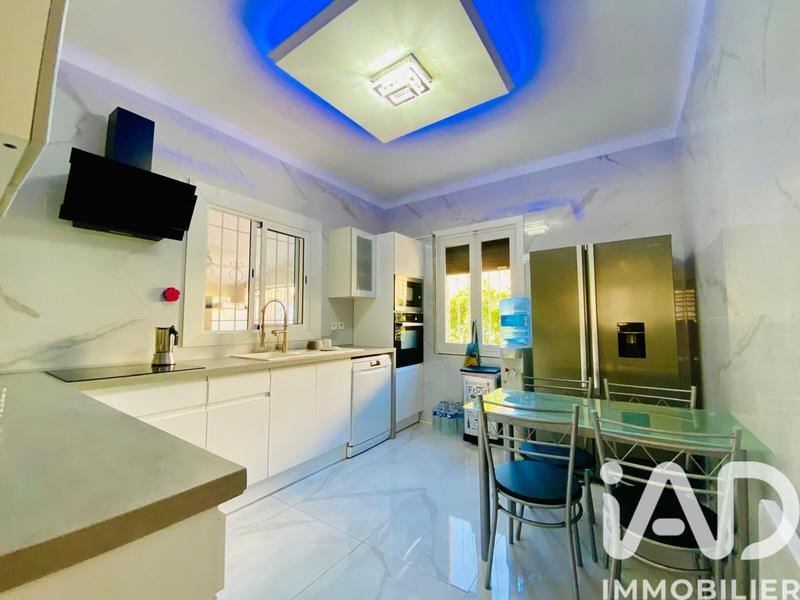 Maison - 150 m² - 7 pièces