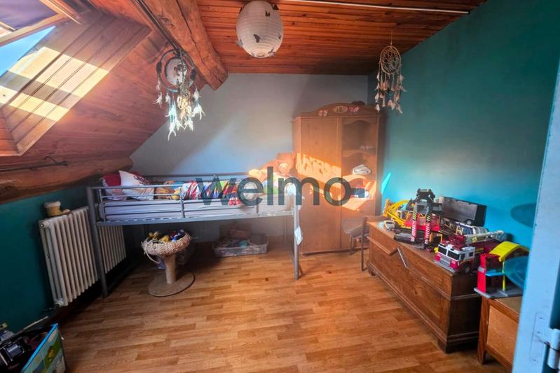 Propriété - 143 m² - 6 pièces