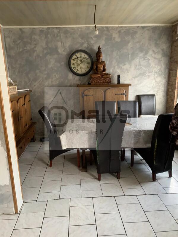 Maison - 87 m² - 4 pièces