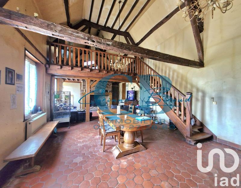 Maison - 214 m² - 9 pièces