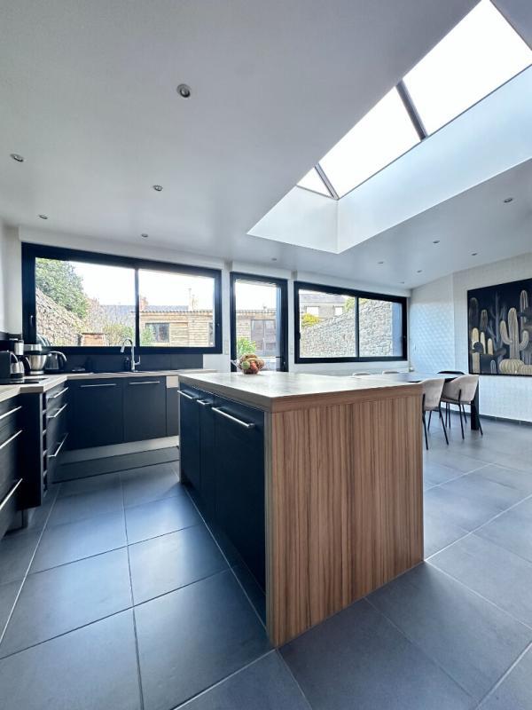 Maison de ville - 160 m² - 6 pièces