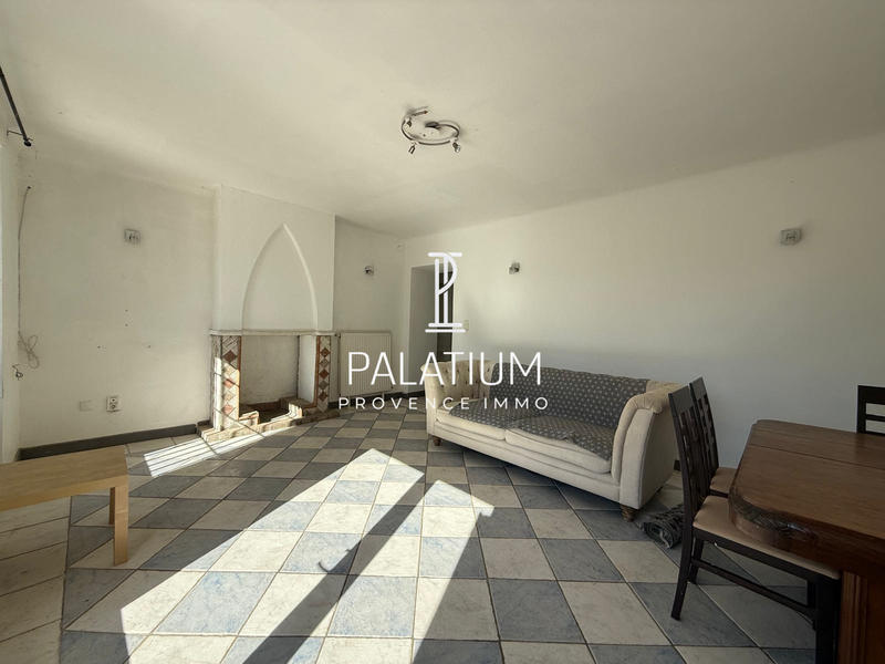 Maison - 336 m² - 12 pièces