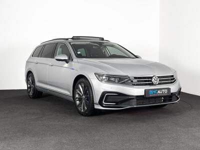 Volkswagen Passat Sw Gte 218ch Dsg Hybride Rechargeable Ja18 T.O Digital Cockpit Regul Acc Camera 3d
