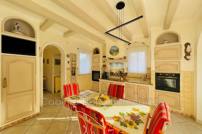 Maison - 250 m² - 3 pièces